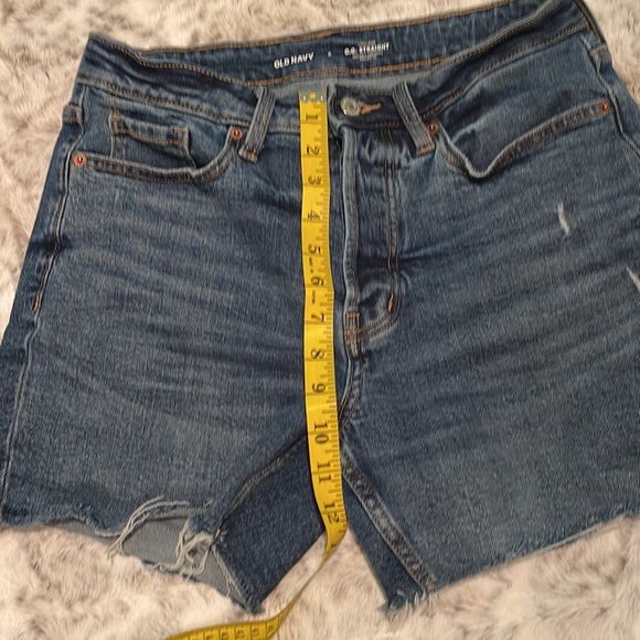 OLD NAVY HIGH-RISE DENIM SHORTS*Womens Size 8 - Picture 3 of 6